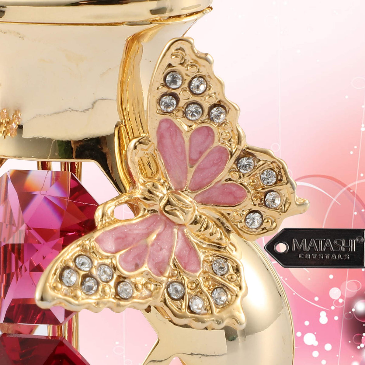 Matashi gilded tulips bouquet detail, showcasing craftsmanship and luxury.