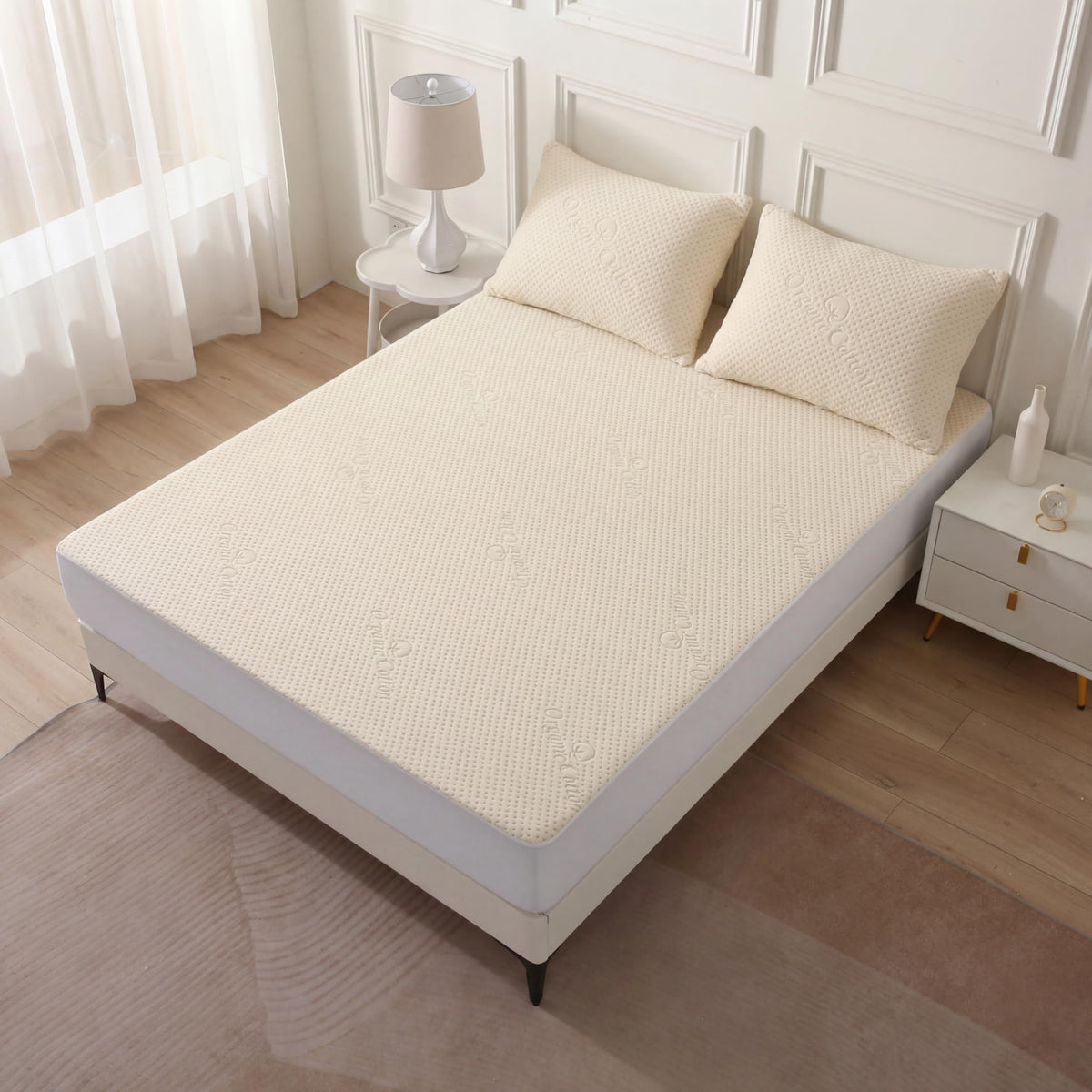 MATTSHIELD ORIGINAL waterproof backing protects against spills and stains