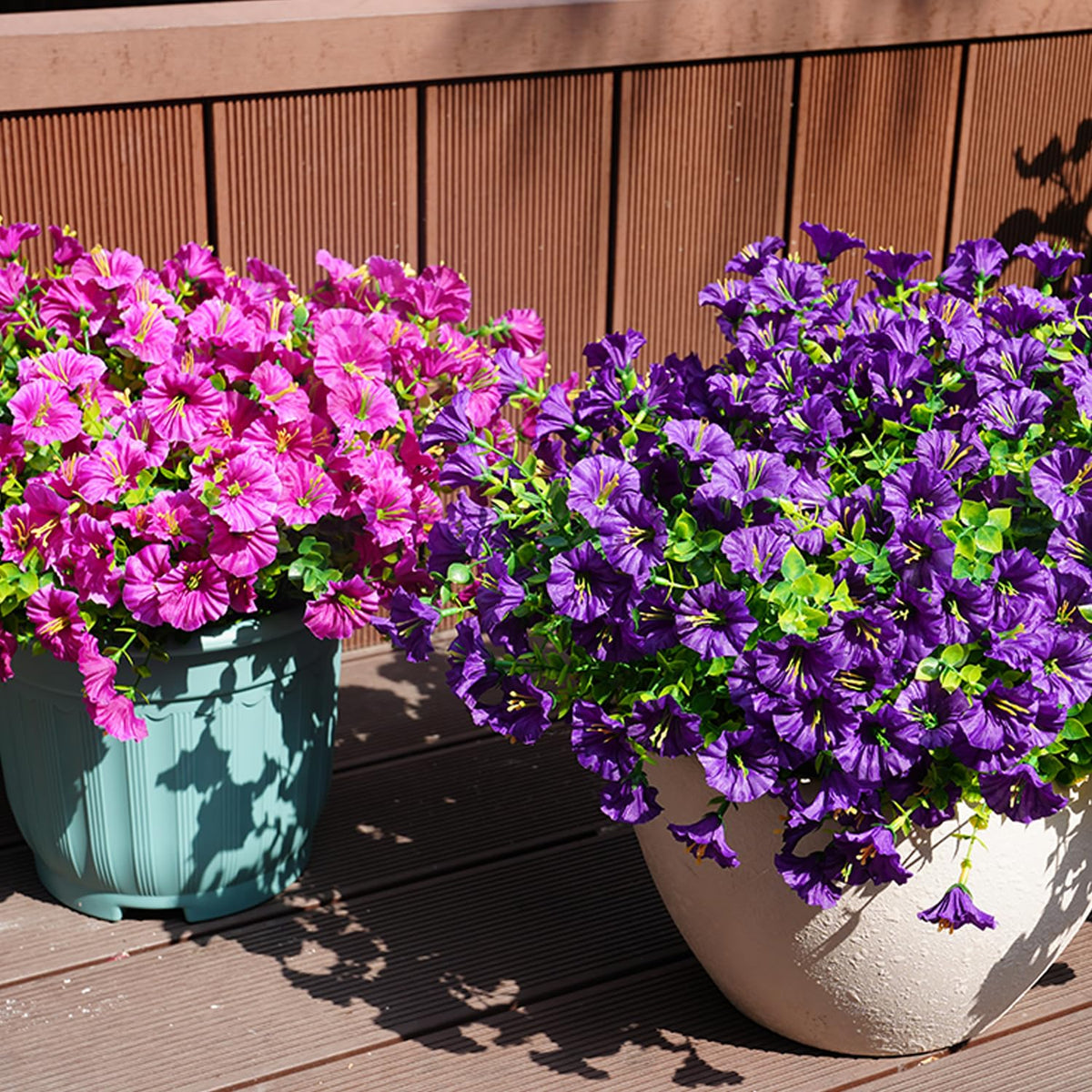 Maxkes UV-resistant blooms withstand sun and weather