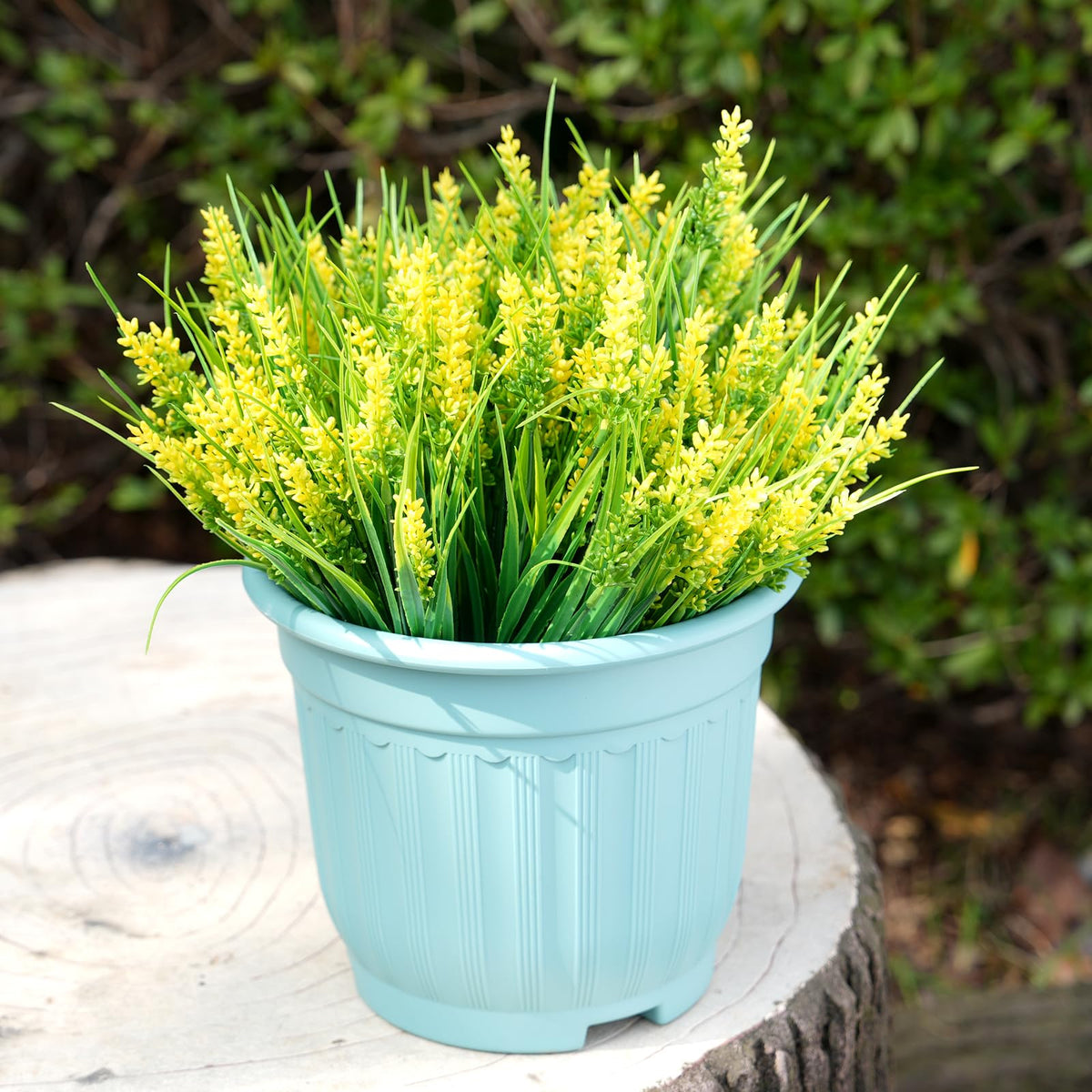 Maxkes porch garden lavender bundles brighten patios and entryways.