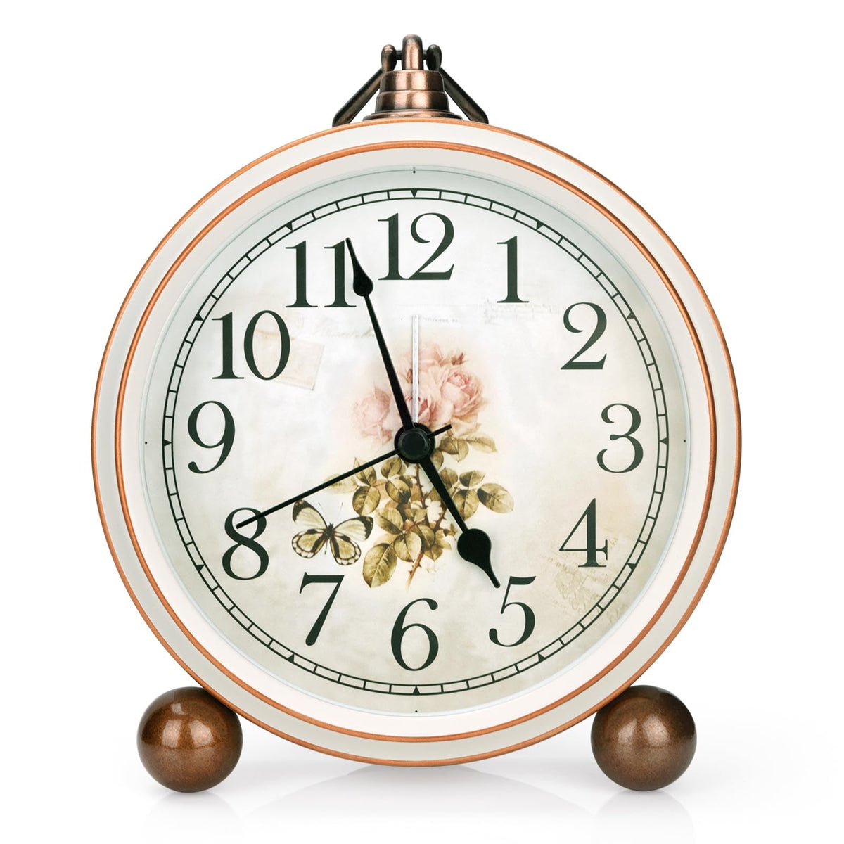 Maxspace Classic Vintage Clock complements office or living room décor beautifully.