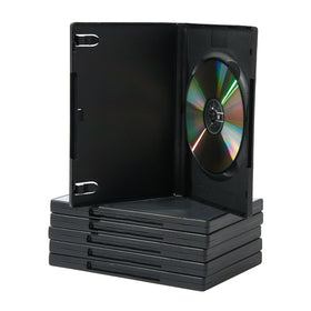 Maxtek case holds one disc securely inside for CDs, DVDs, or Blu-ray.