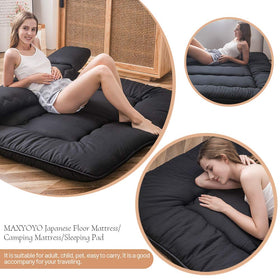 MAXYOYO mattress with dustproof cover keeps fabric clean during storage.