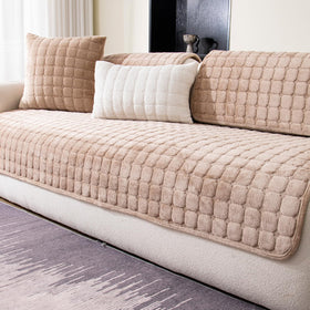 MDSASFD Velvet Couch Cover close-up of plush velvet texture for cozy protection