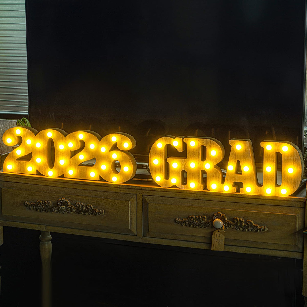 MEADIN Grad 2026 light-up letters powered by batteries for easy setup