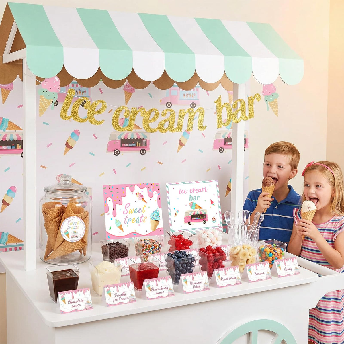 Meanplan tent cards and stickers help label flavors and spark conversations
