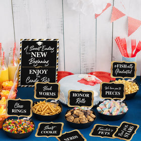 Meanplan plastic spoons offer convenient, disposable serving for guests.