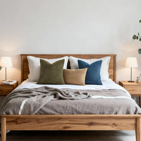 Mecatny machine-washable pillow covers simplify refresh and care.