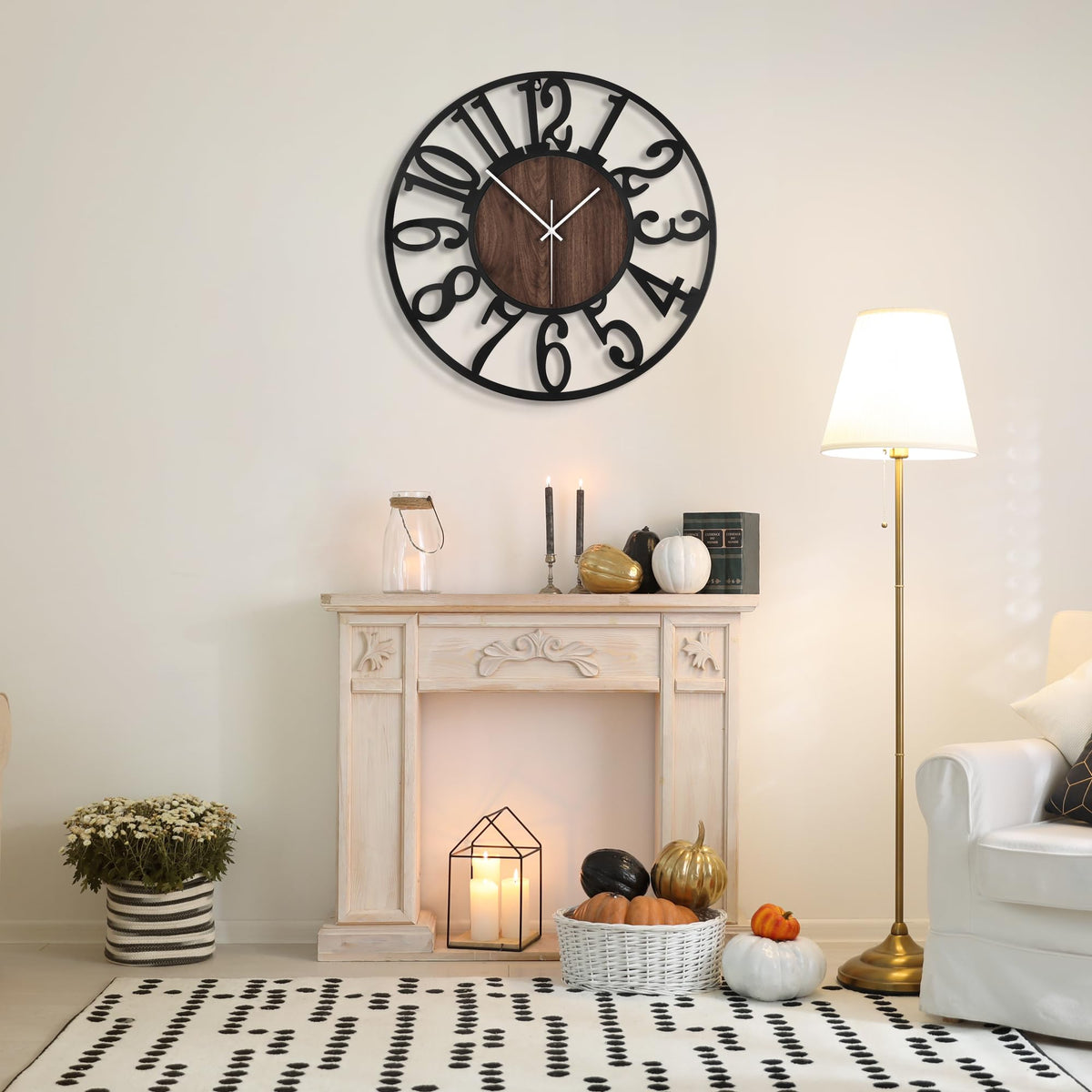 Mee 2ou Non-ticking silent movement for peaceful bedrooms.