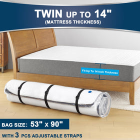 Meersburg vacuum mattress bag showing double-seal zipper for secure compression.
