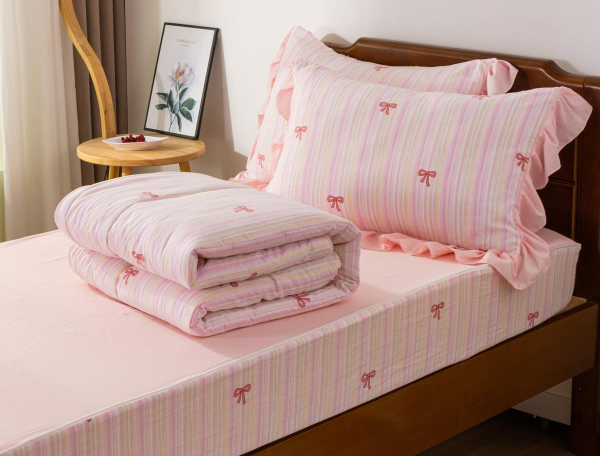 Meeting Story easy-care bedding cleans well in cold, gentle cycles.