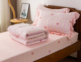 Meeting Story easy-care bedding cleans well in cold, gentle cycles.
