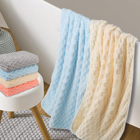 Meishiqi microfiber towels absorbent for fast drying after use.