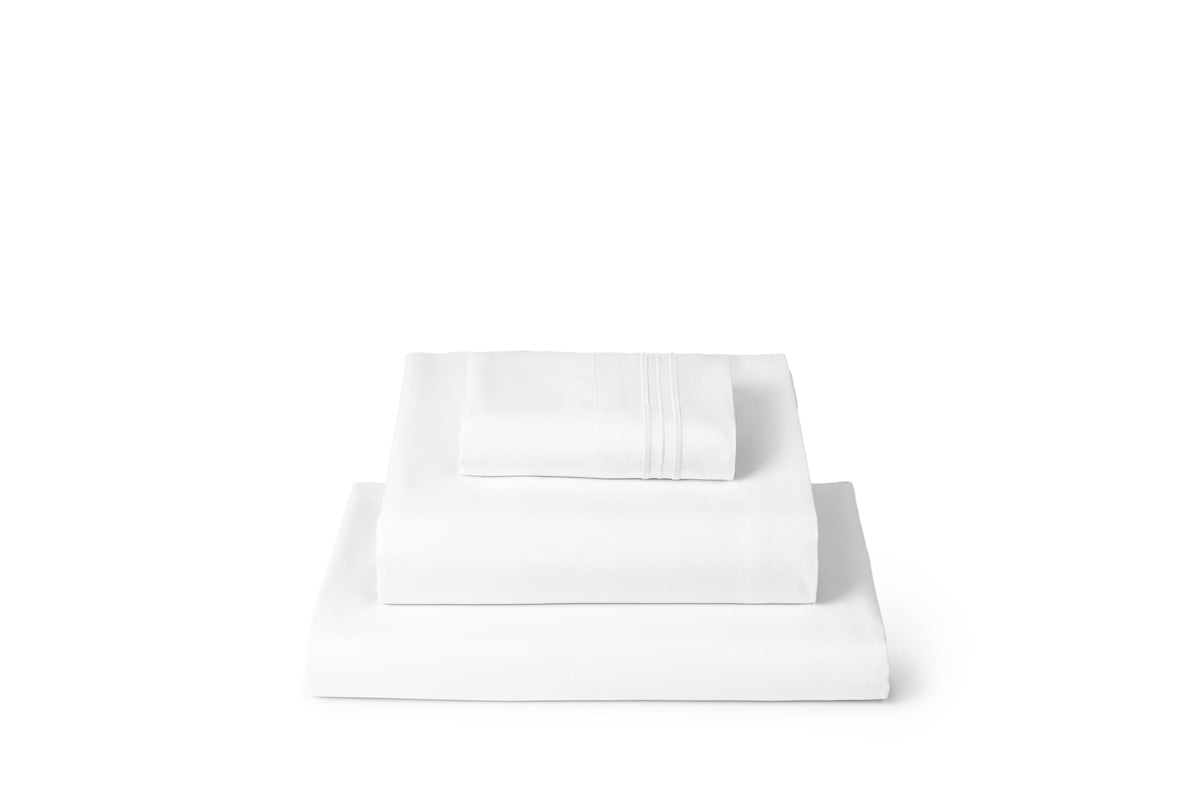 Mellanni Twin XL flat sheet in breathable fabric for year-round comfort