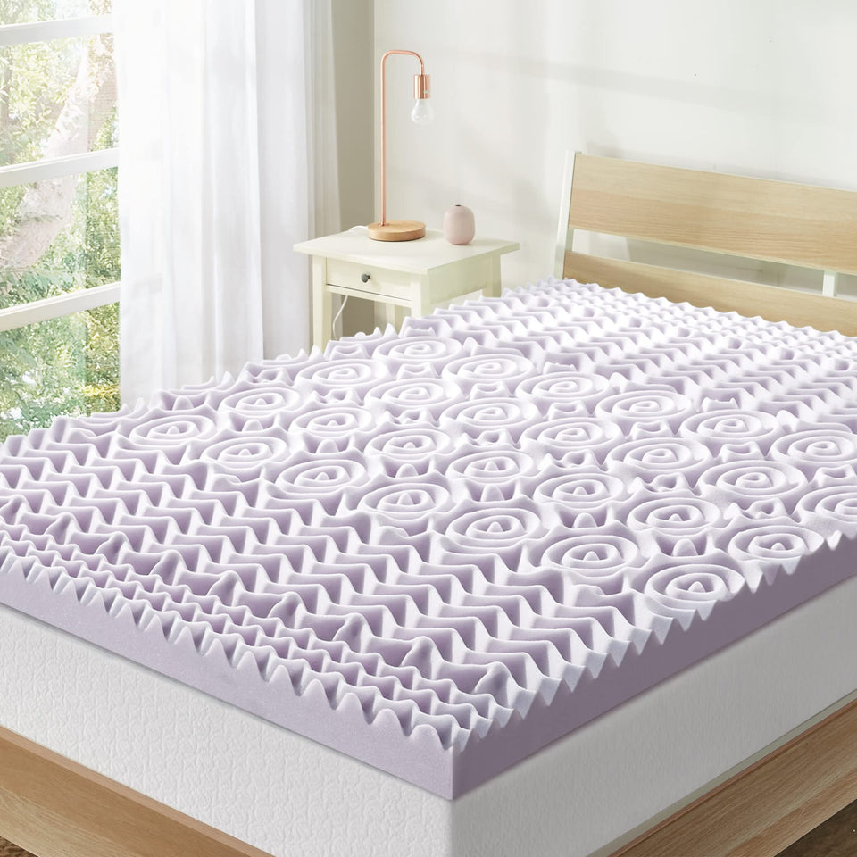 Mellow lavender-infused topper close-up highlighting calming scent for better nights.