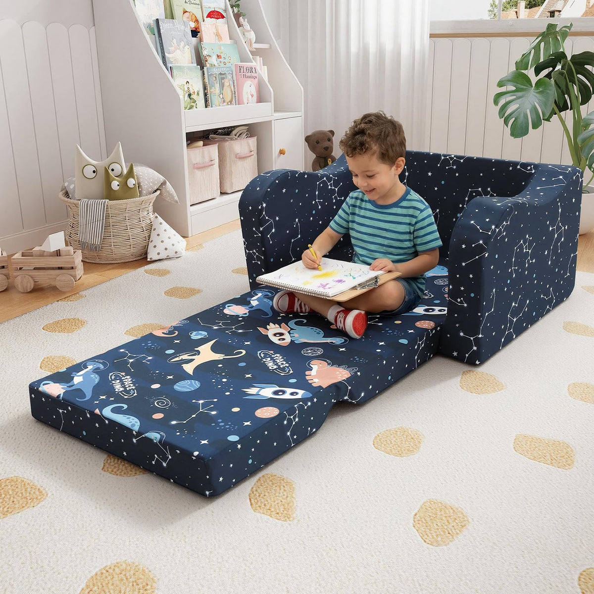MeMoreCool couch with washable cover stays clean after spills and snacks.