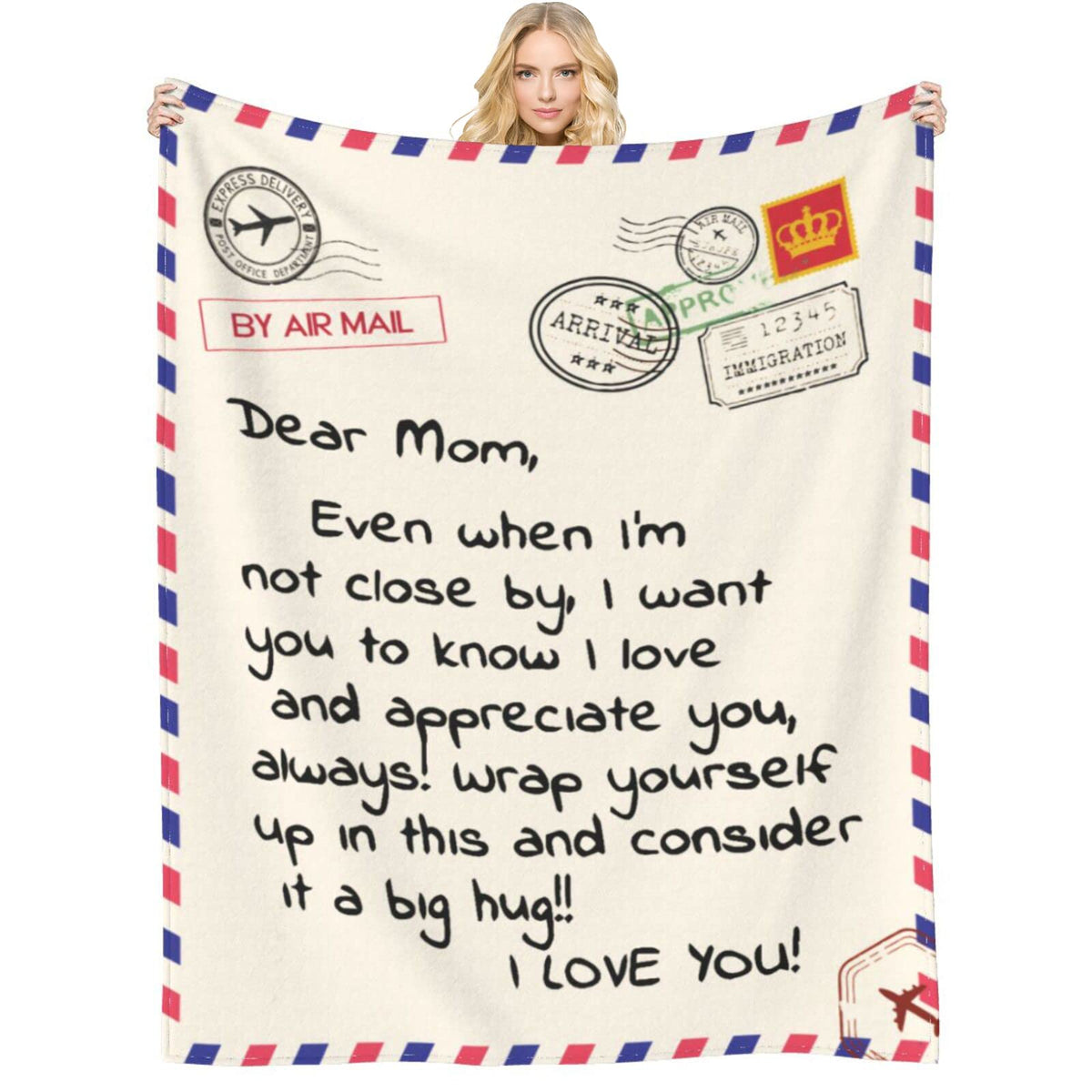 Menghao Dear Mom blanket with engraved message, close-up of ultra-soft microfiber texture.