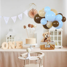 Meooeck white and blue ribbons to enhance color accents