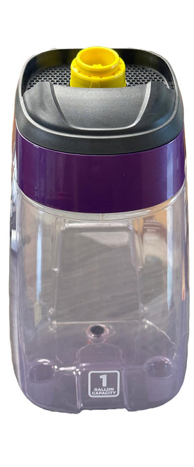 Merchandise Mecca screw-on cap included with tank for reliable sealing and refilling.