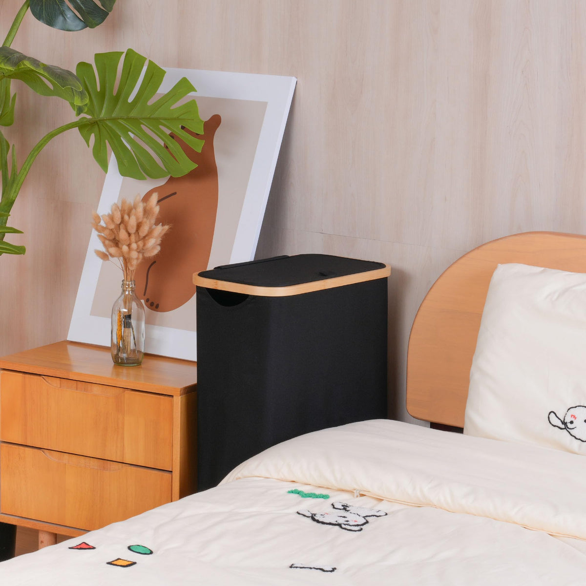 Merkisa lid design helps reduce odors in shared spaces like dorms.