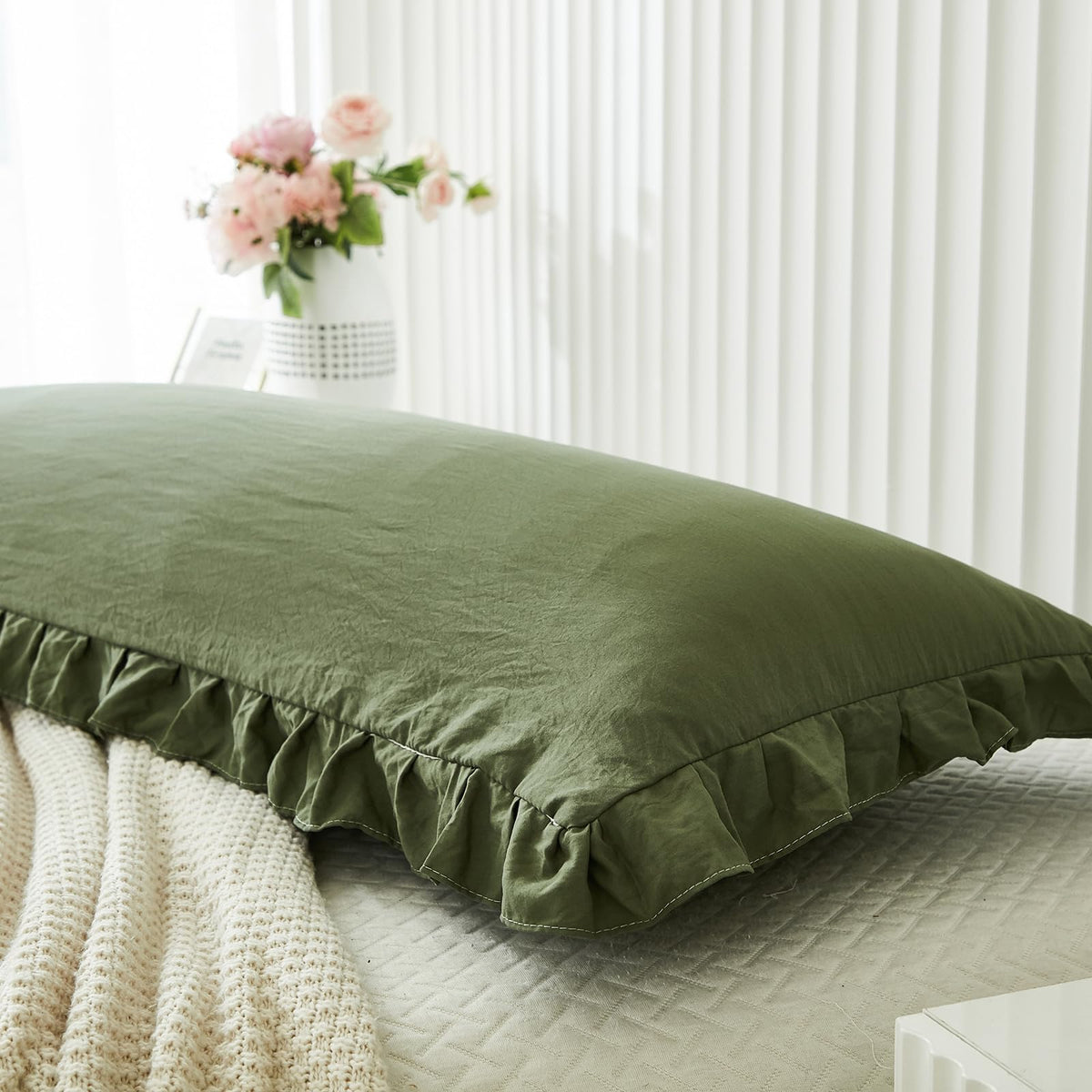 Merryword soft microfiber fabric feels smooth and comfortable daily.