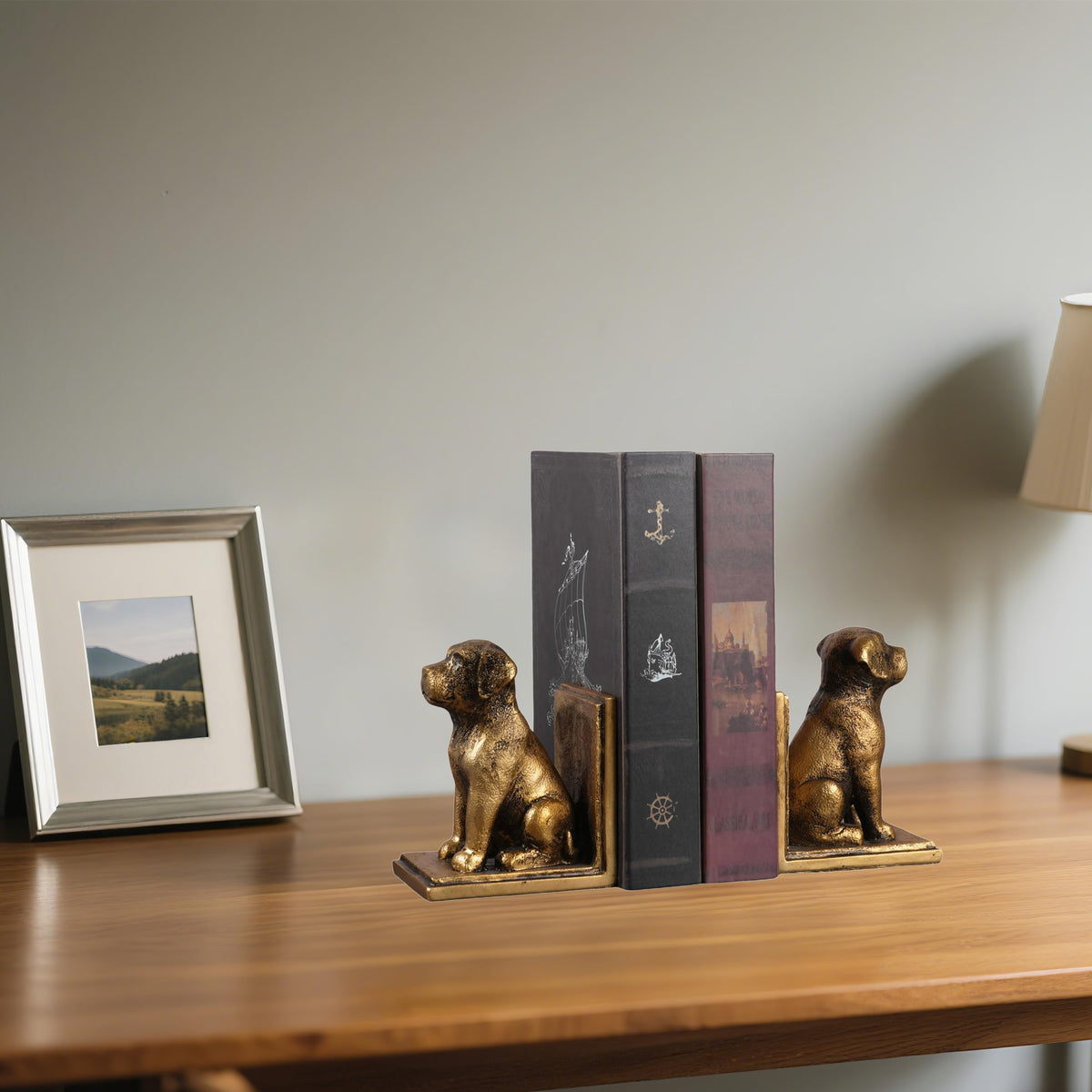 Mervkis dog bookends make a thoughtful gift for book lovers