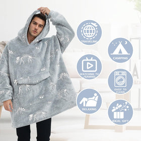 Mewkou one-size hoodie blanket fits most, perfect for home and travel.