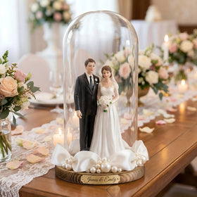 Mezchi cloche ideal for small plants and keepsakes.
