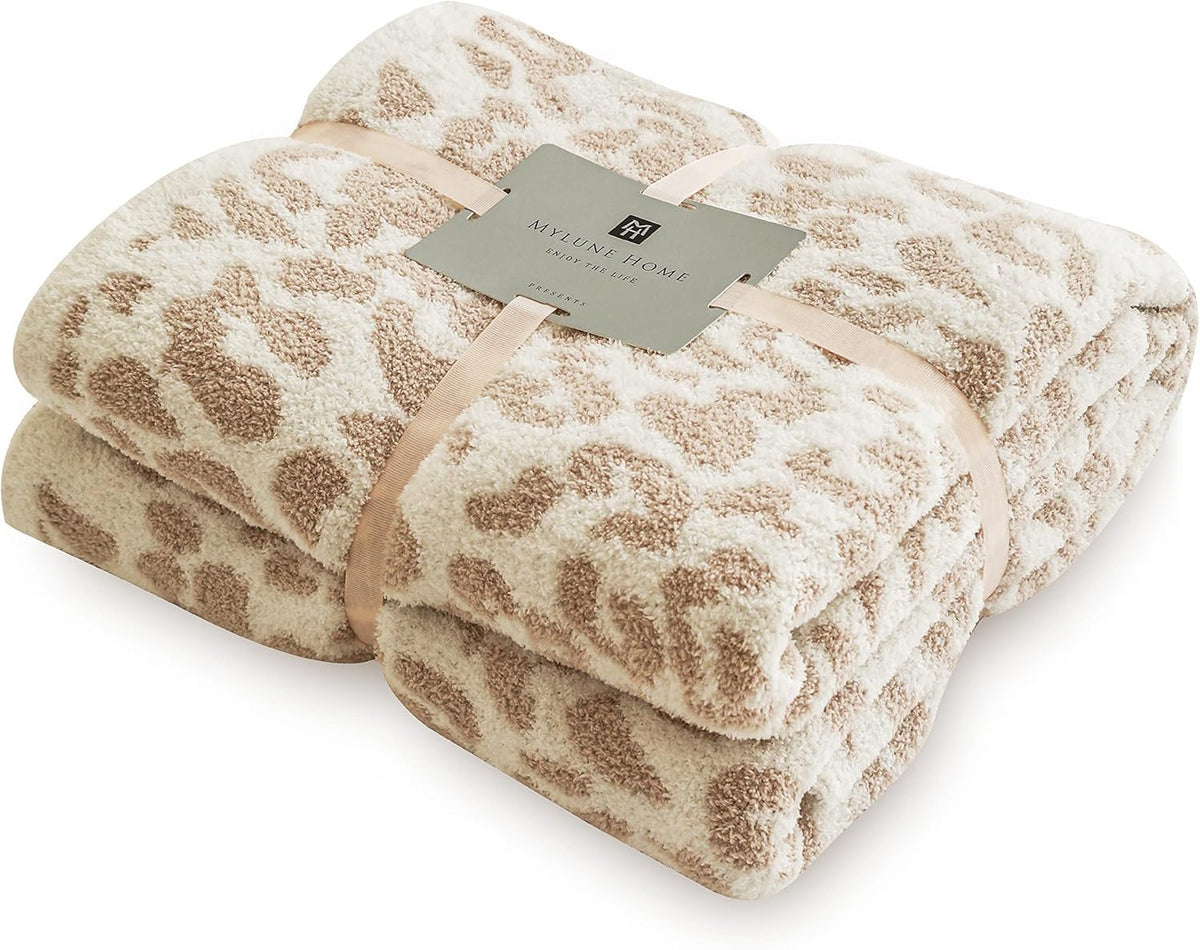 MH MYLUNE HOME family-friendly leopard blanket suitable for kids and teens.