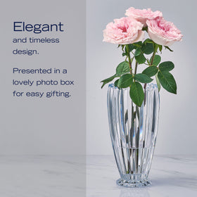 64 ounce capacity suits generous bouquets and seasonal centerpiece displays.