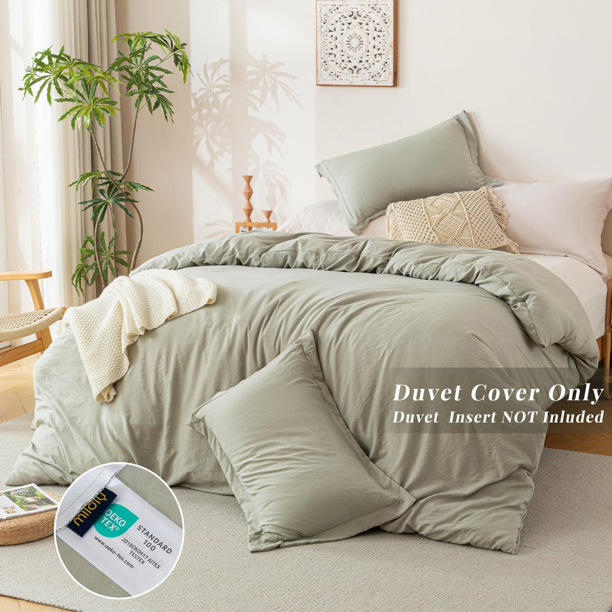 Hidden zipper closure on MILDLY duvet cover for easy duvet insertion.