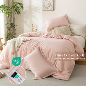 MILDLY zipper closure duvet cover; easy to insert and remove.