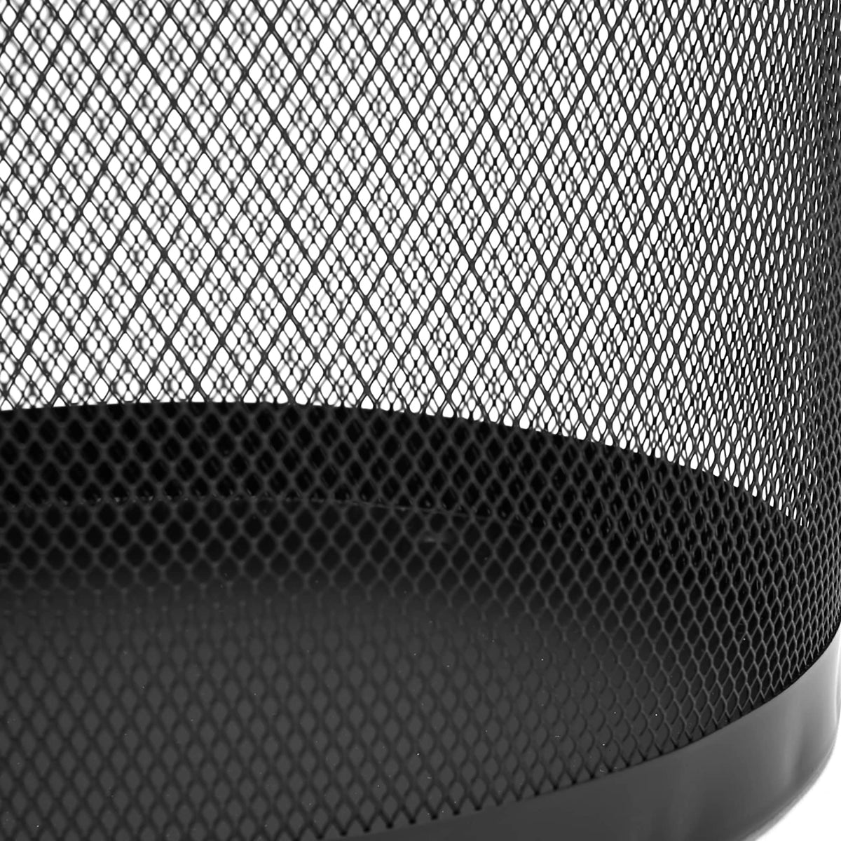 Mind Reader mesh trash can close-up shows smooth rounded lip and spill guard.