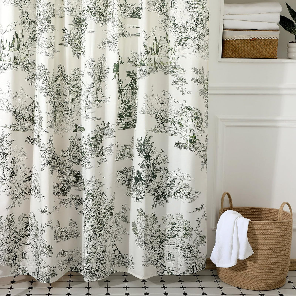 Mindsoft 18th-century style bathroom decor elevates traditional aesthetics