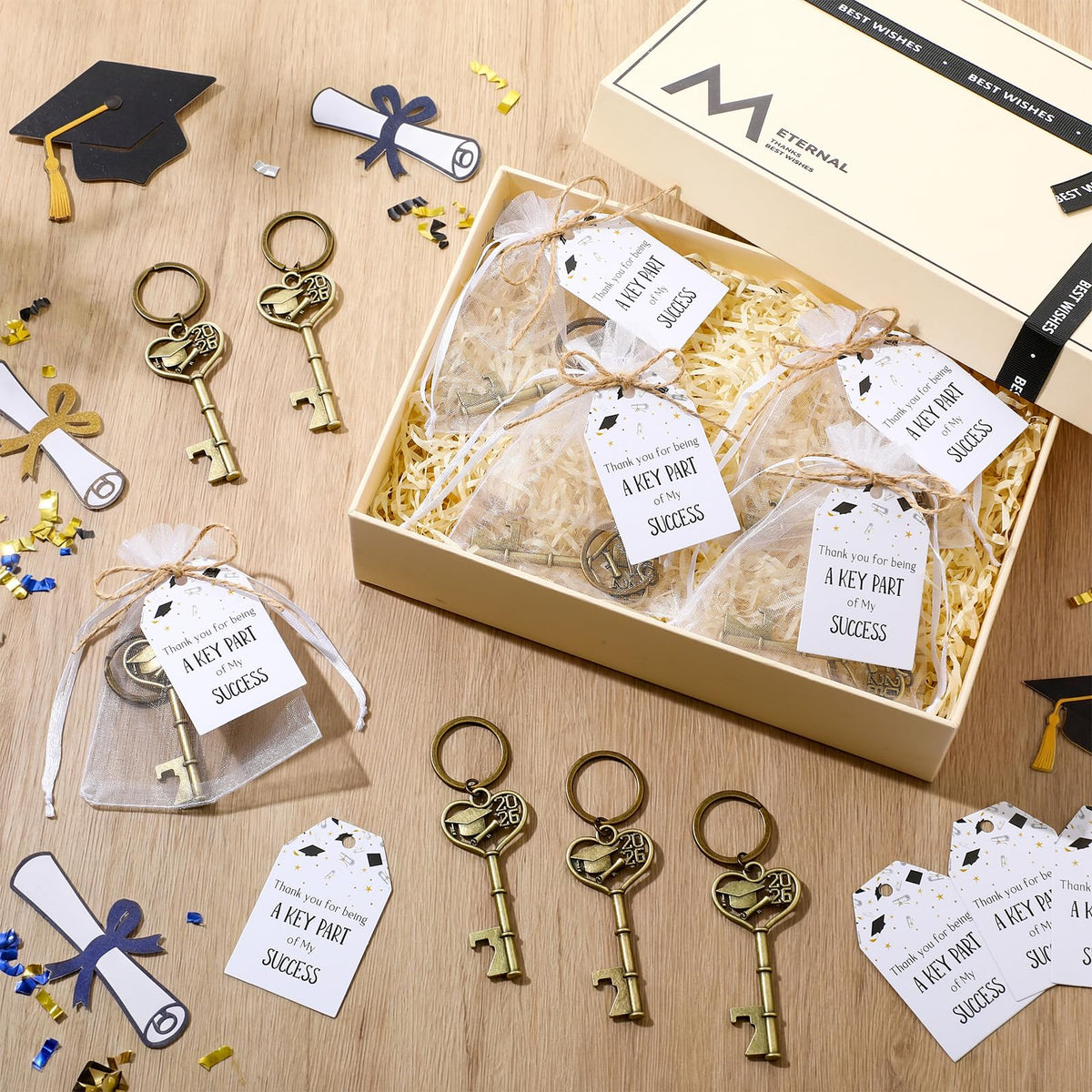Misdary twine bundle helps neatly assemble cards and bags.