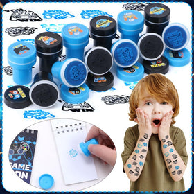 Mishopy gaming party décor and packaging enhance the celebration.