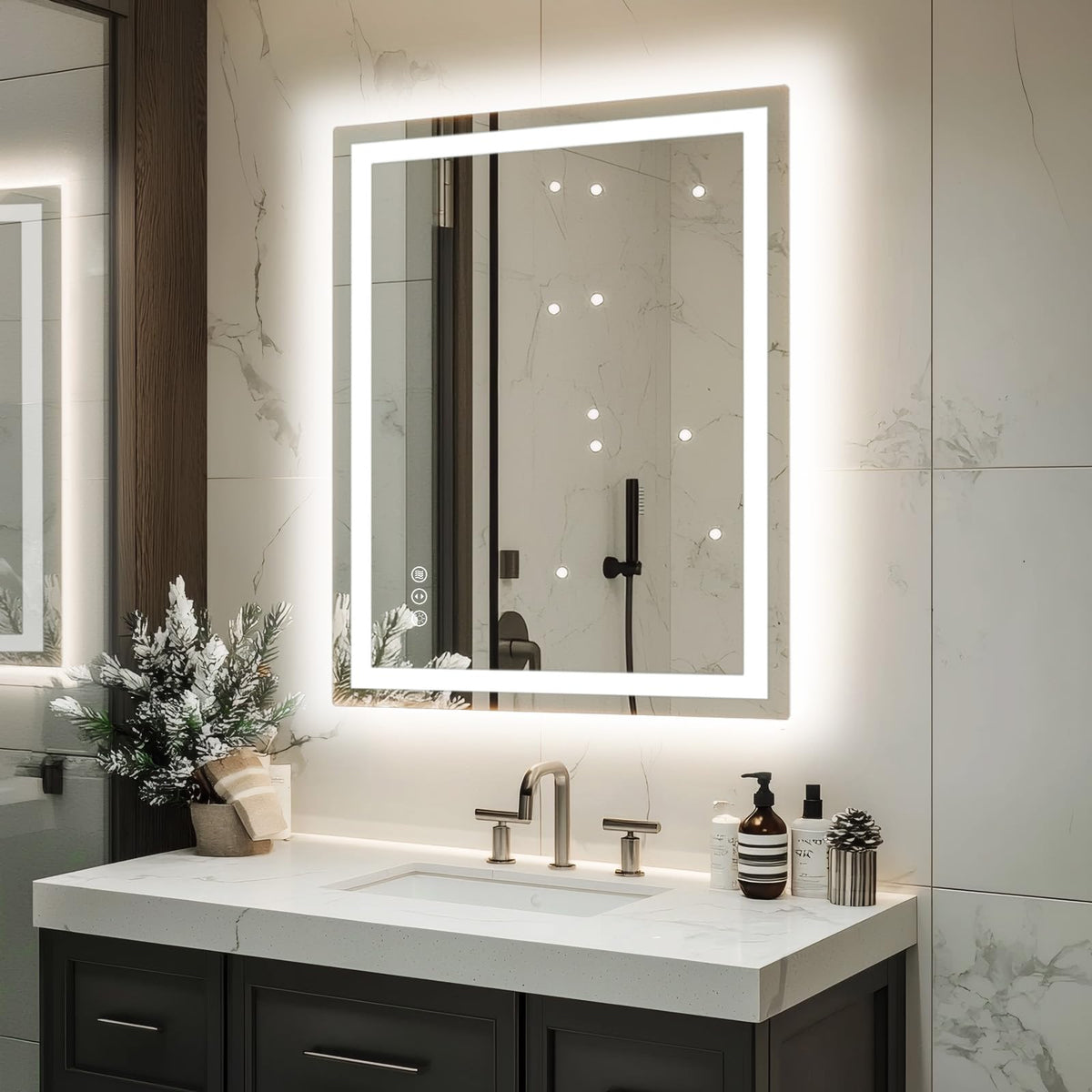 Miskerm 32x24 LED mirror with backlit and front-lit panels for bright grooming reflections