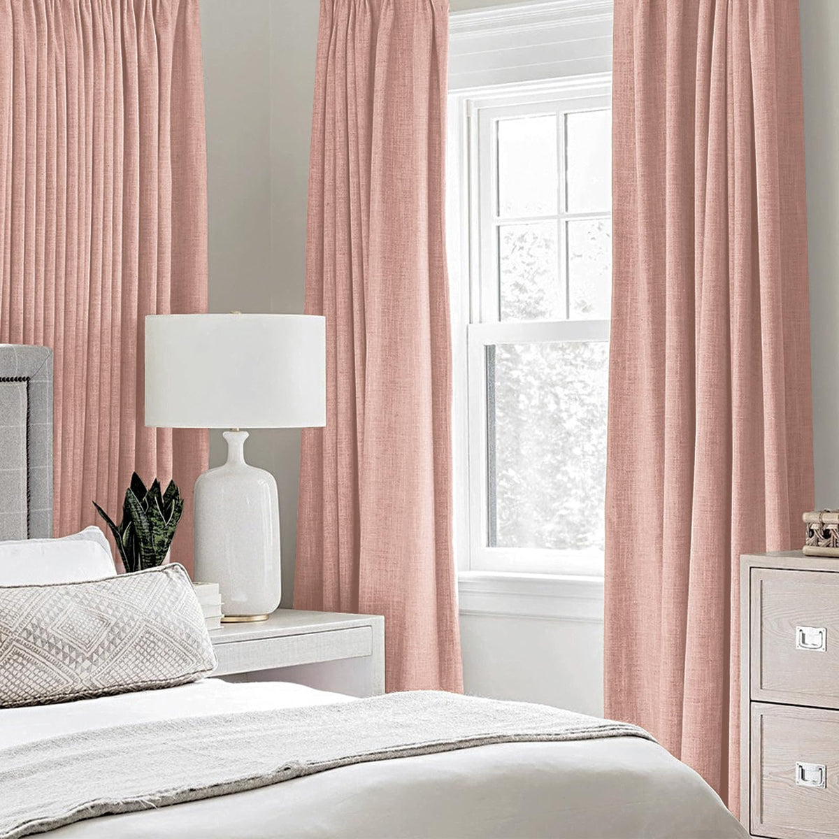 MIULEE fabric closeup shows tripe weave for temperature control and quiet ambience.