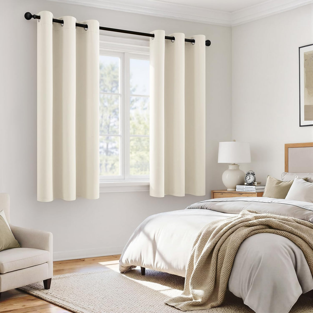 MIULEE Cream energy-saving benefits visualized by cozy room atmosphere.