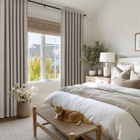 MIULEE easy-care fabric stays smooth with minimal ironing
