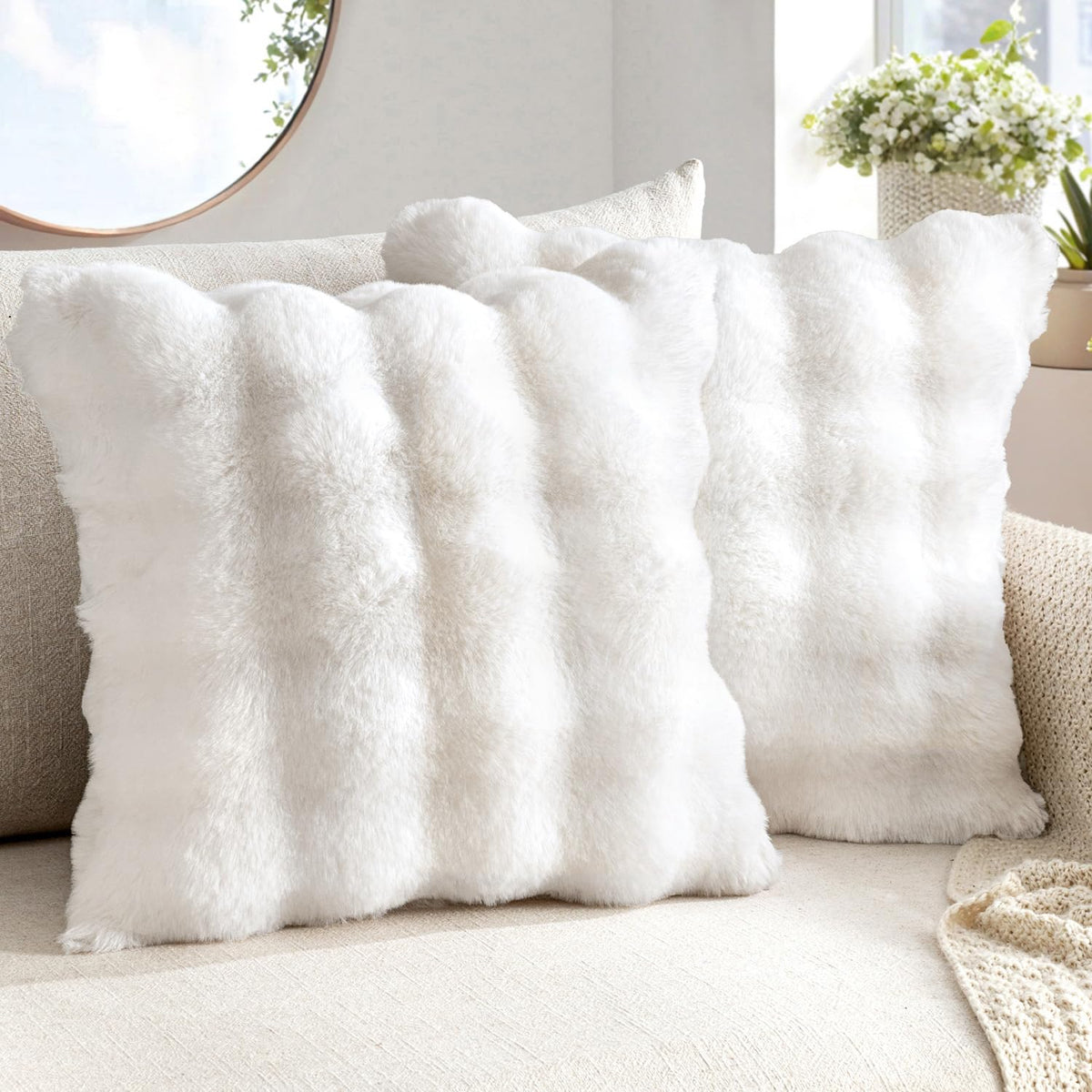 MIULEE faux fur pillow cover 18x18 in white, pack of two, plush texture for sofa use.