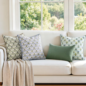 MIULEE floral throw pillow cover close-up shows durable cotton fabric