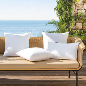 MIULEE garden chair decor pillow for stylish outdoor lounging.