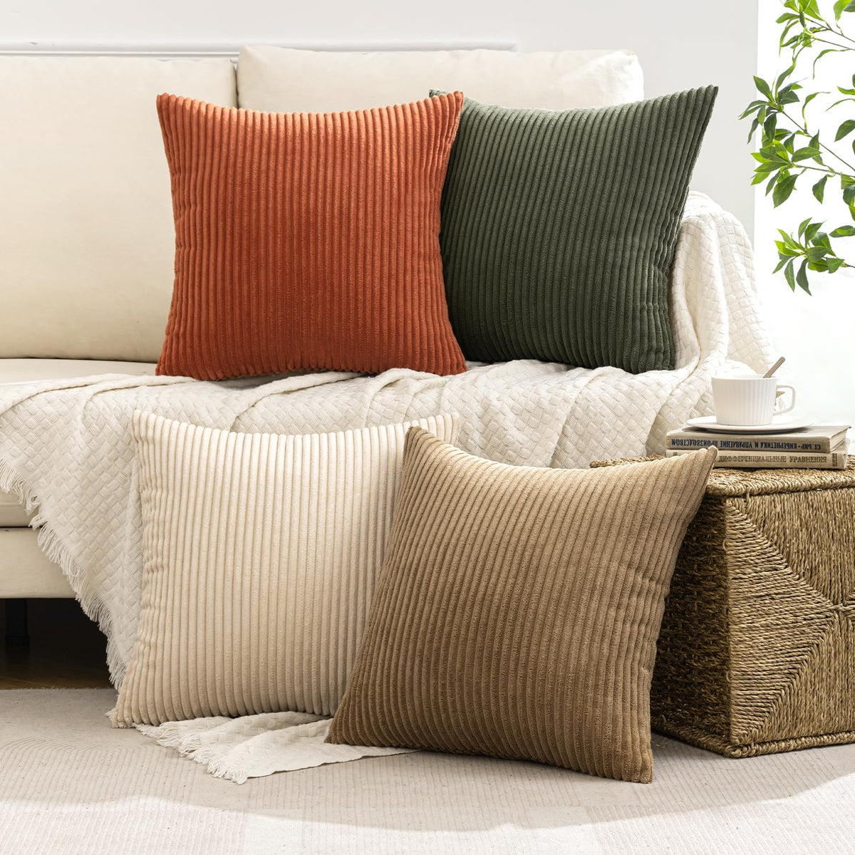 MIULEE hidden zipper detail on olive-camel pillow cover for seamless styling