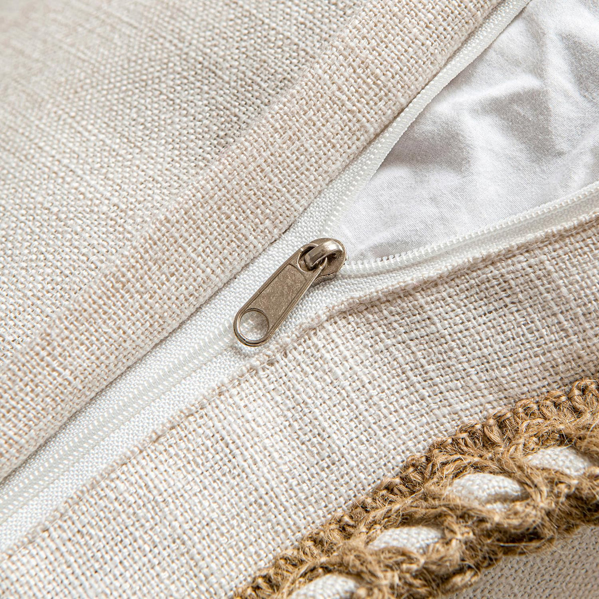 MIULEE pillow cover durable fabric and hidden zipper for easy insertion