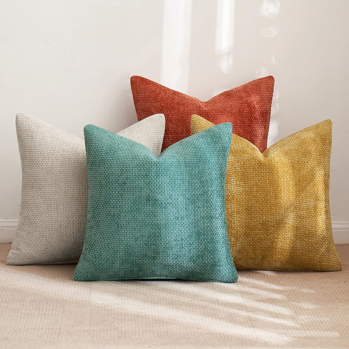 MIULEE hidden zipper pillow cover for a seamless silhouette