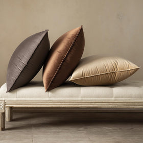 MIULEE pillow cover with invisible zipper makes insert changes seamless.