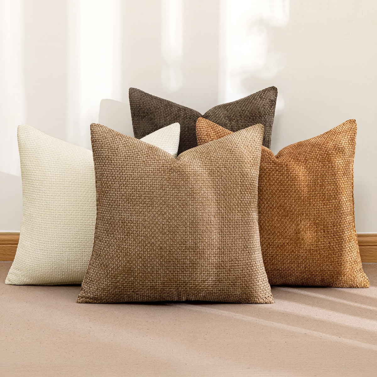 MIULEE soft chenille close-up showcases luxurious velvet-like feel.