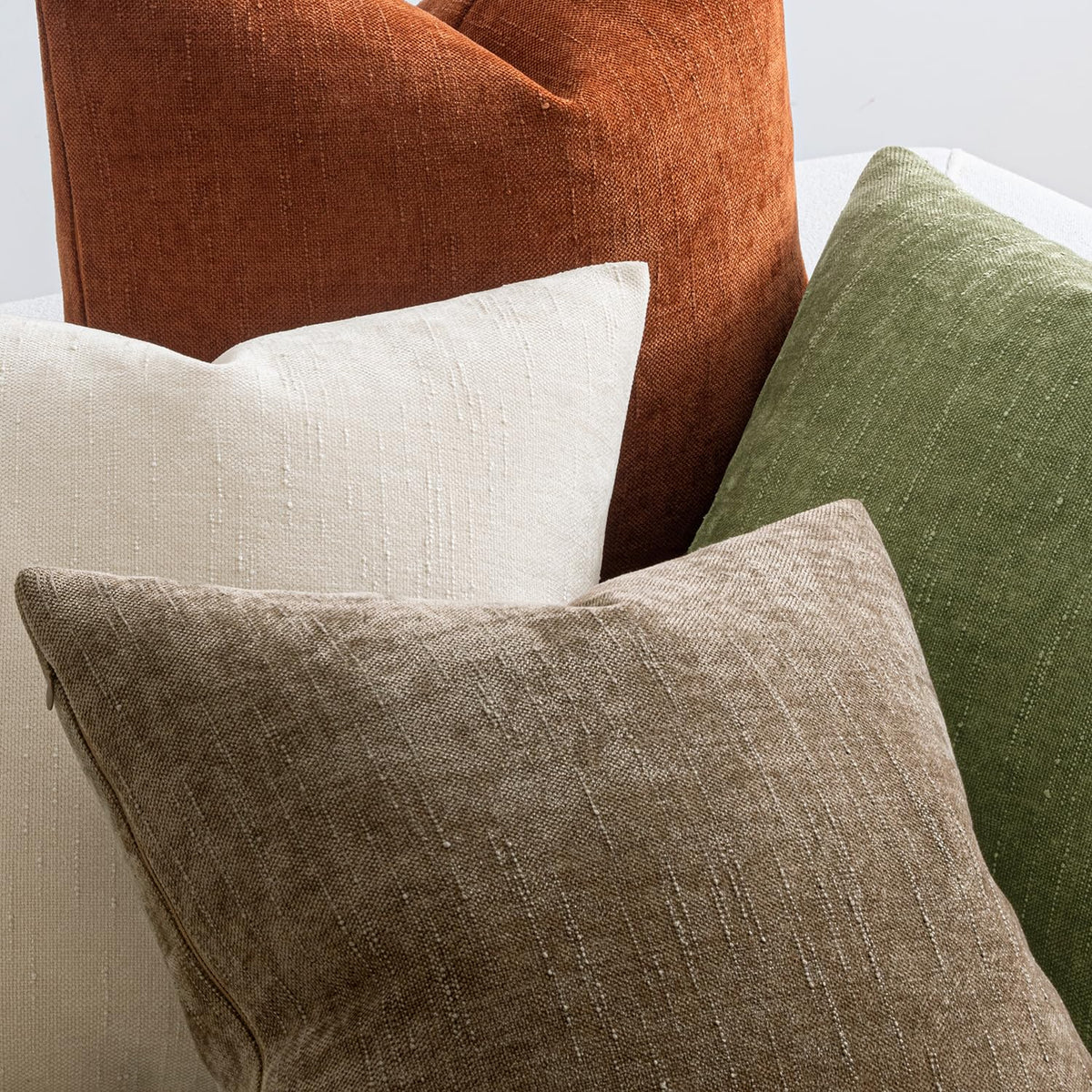 MIULEE soft chenille texture on both sides enhances seating comfort