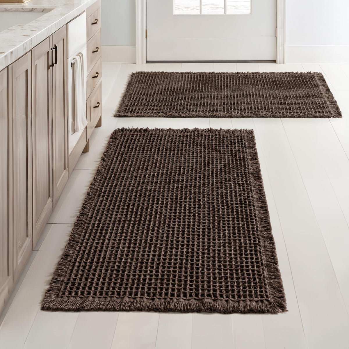 MIULEE waffle bath rug chocolate pair sits plush on the floor, offering soft comfort and quick water absorption.